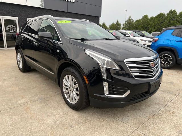 2017 Cadillac XT5 Luxury SUV
