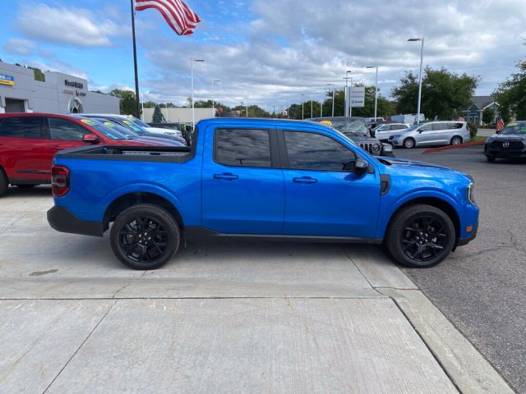 Used 2025 Ford Maverick Lariat Truck SuperCrew