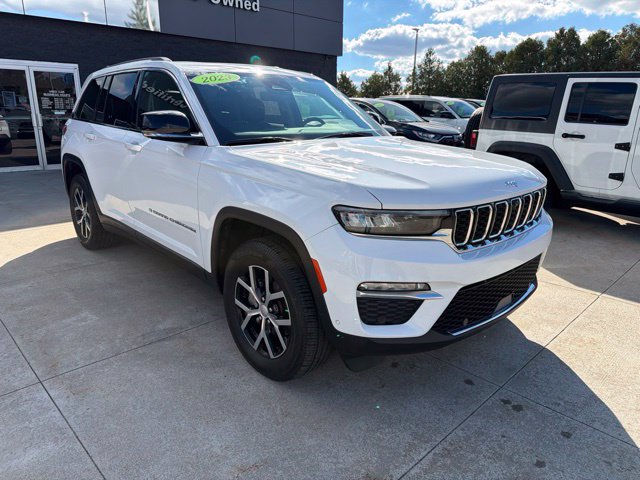 Used 2023 Jeep Grand Cherokee Limited SUV for sale in White Lake, MI