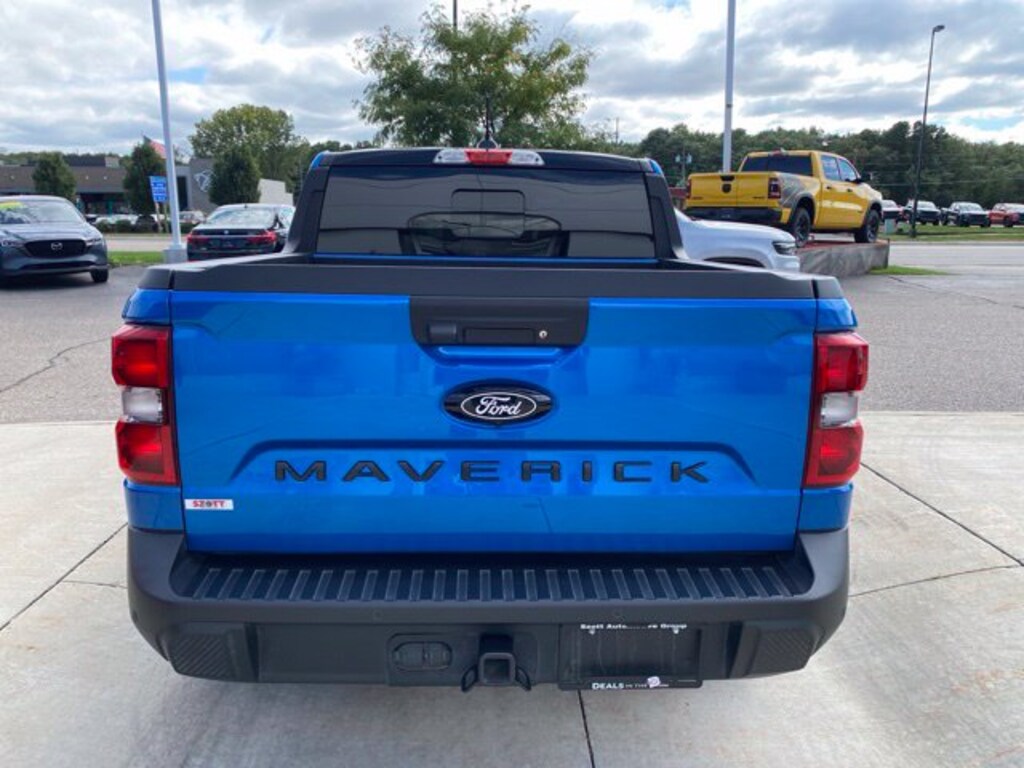 Used 2025 Ford Maverick Lariat Truck SuperCrew
