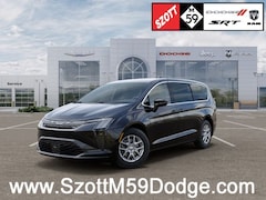 New 2027 Chrysler Pacifica Select Passenger Van For Sale Near Farmington, MI
