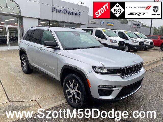 Used 2023 Jeep Grand Cherokee SUV for sale in White Lake, MI