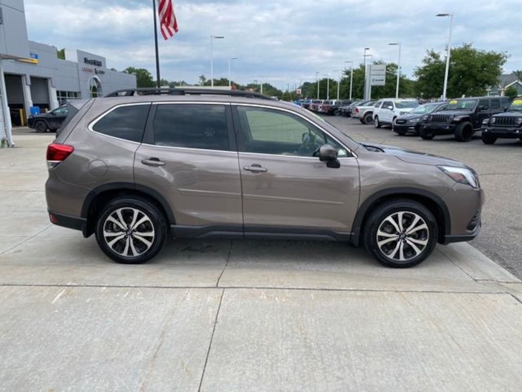 Used 2023 Subaru Forester SUV