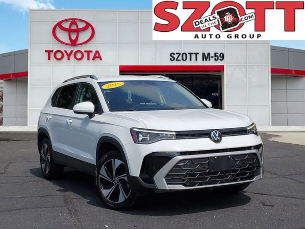 Used 2025 Volkswagen Taos 1.5T SE SUV