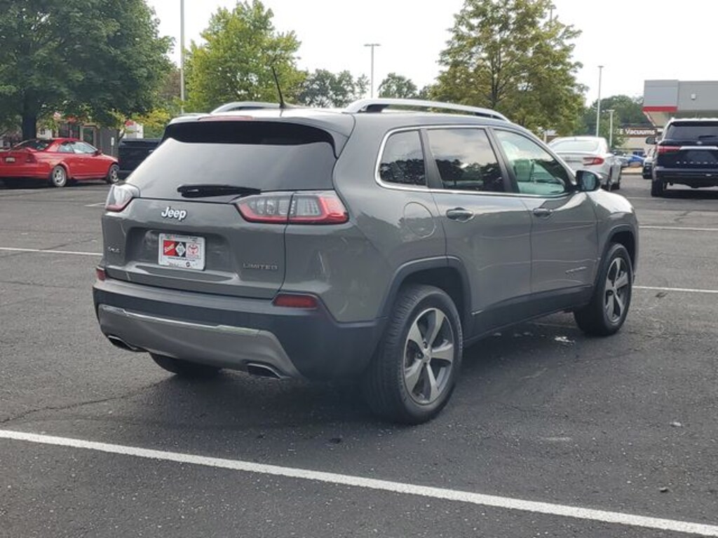 Used 2021 Jeep Cherokee Limited SUV