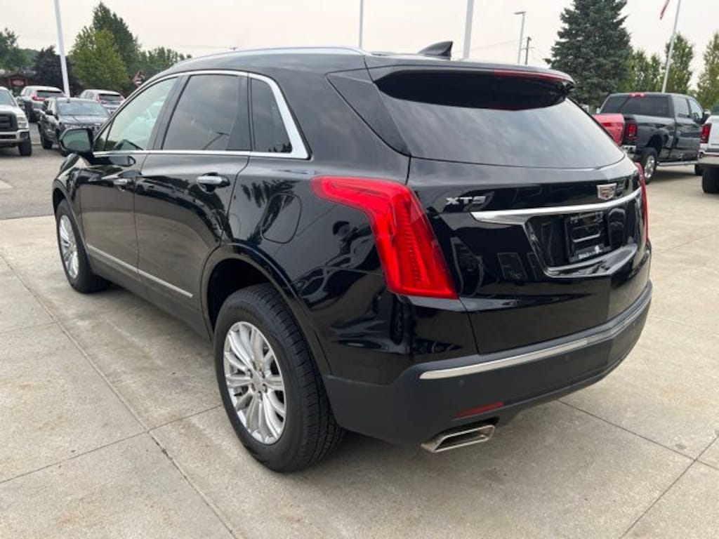 Used 2017 Cadillac XT5 Luxury SUV