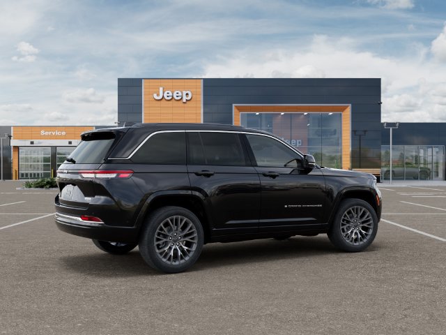 New 2027 Jeep Grand Cherokee Summit SUV