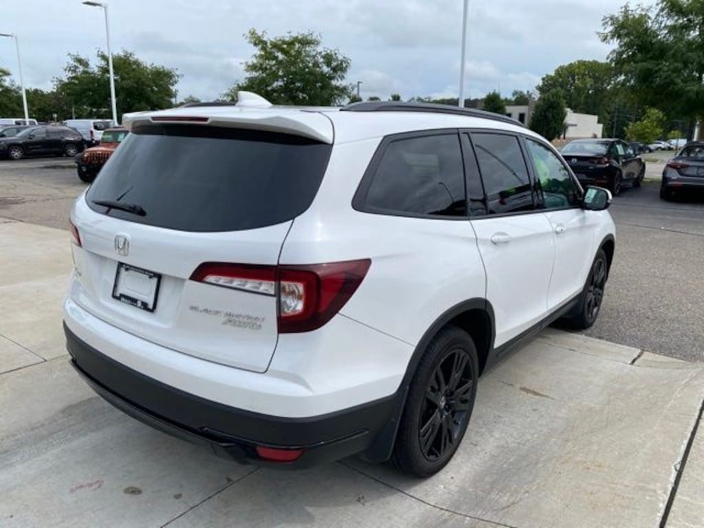 Used 2022 Honda Pilot Elite SUV