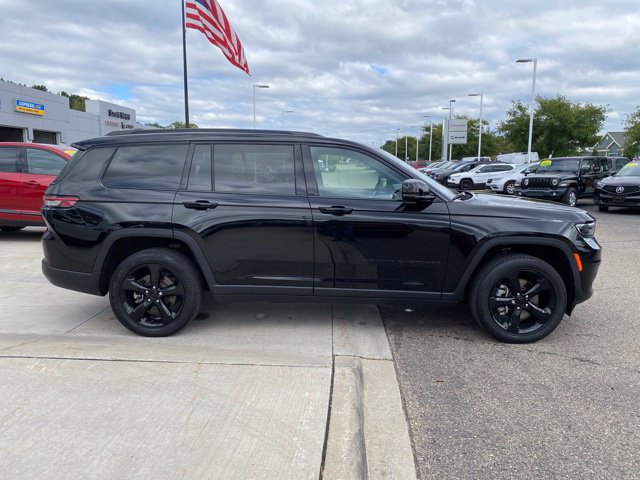 Used 2023 Jeep Grand Cherokee L Altitude X SUV