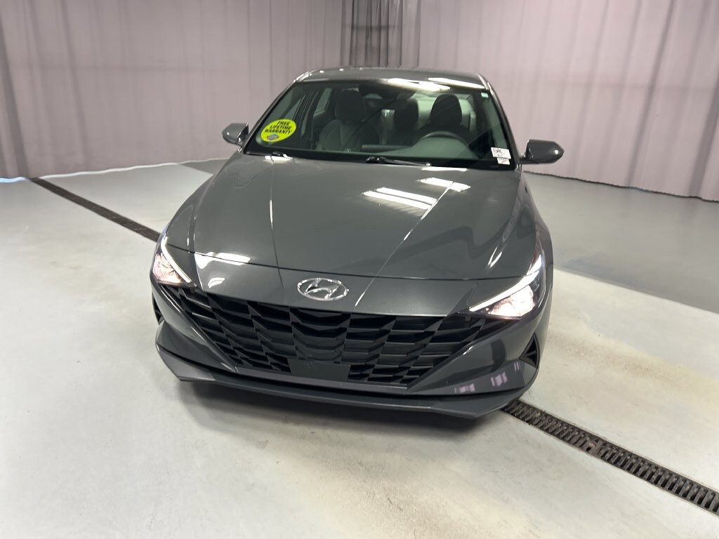Used 2023 Hyundai Elantra SEL Sedan