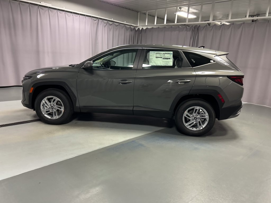 New 2026 Hyundai Tucson SE AWD SUV