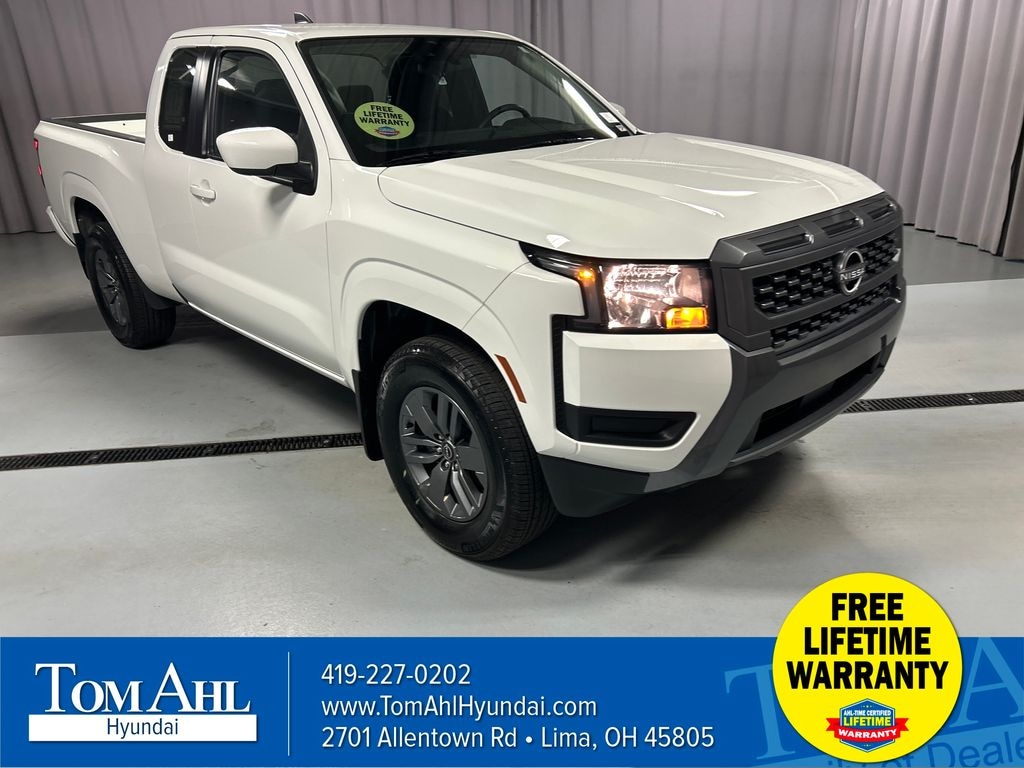 Used 2025 Nissan Frontier SV Truck