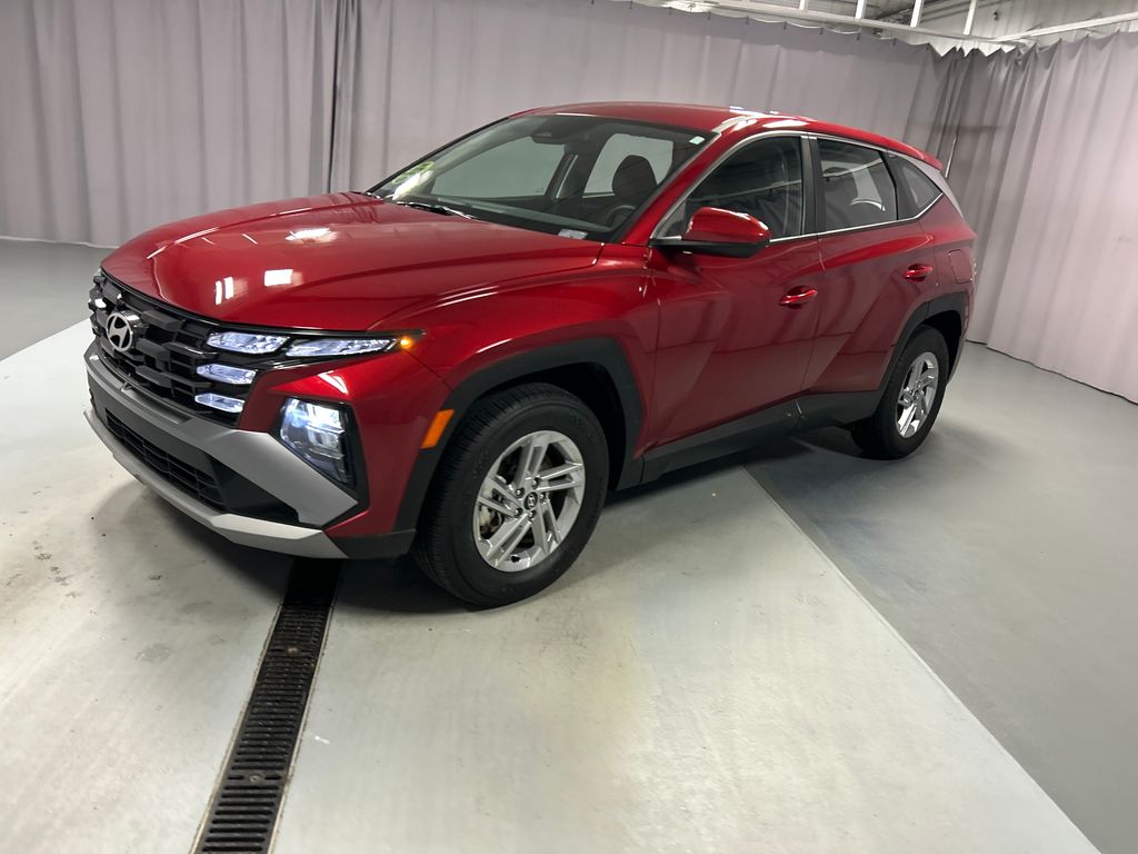 Used 2025 Hyundai Tucson SE AWD SUV