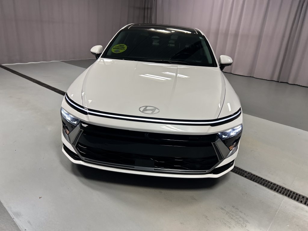 Certified 2025 Hyundai Sonata Hybrid Limited Sedan