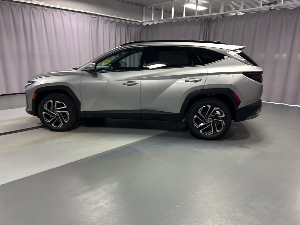 New 2026 Hyundai Tucson Limited AWD SUV