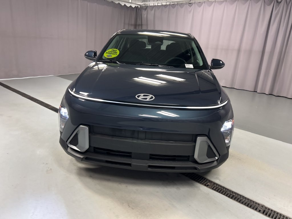 New 2027 Hyundai Kona SE AWD SUV
