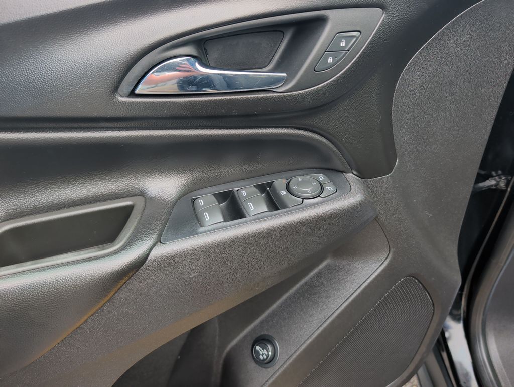 2019 Chevrolet Equinox 2FL - Photo 10