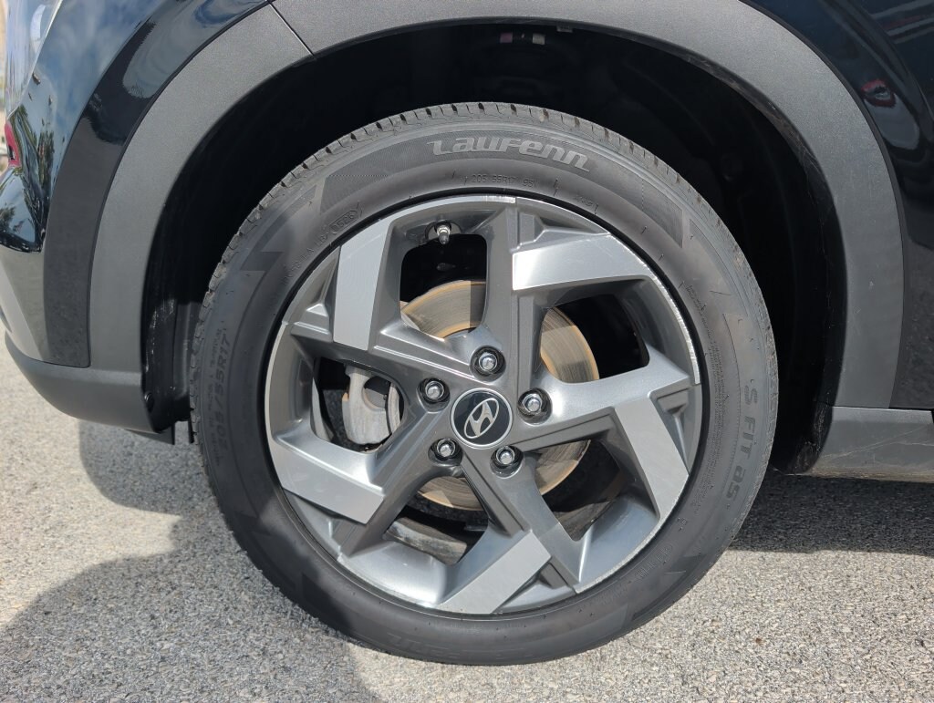 Used 2021 Hyundai Venue SUV