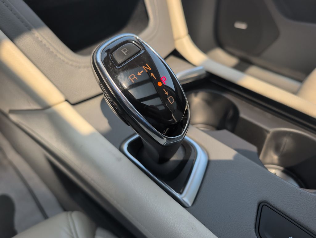 2018 Cadillac XT5 Luxury - Photo 16