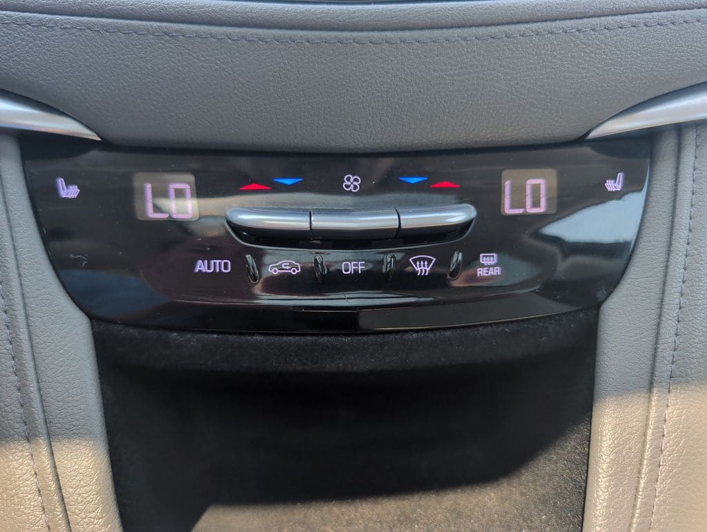 2018 Cadillac XT5 Luxury - Photo 15