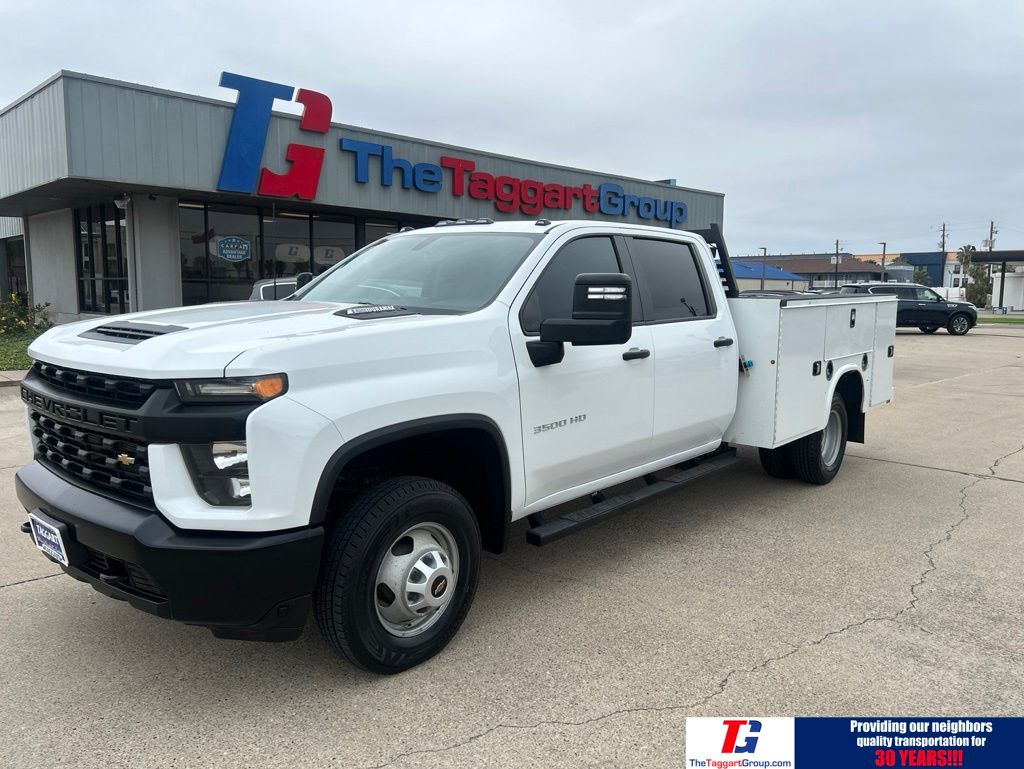 2023 Chevrolet Silverado 3500HD CC