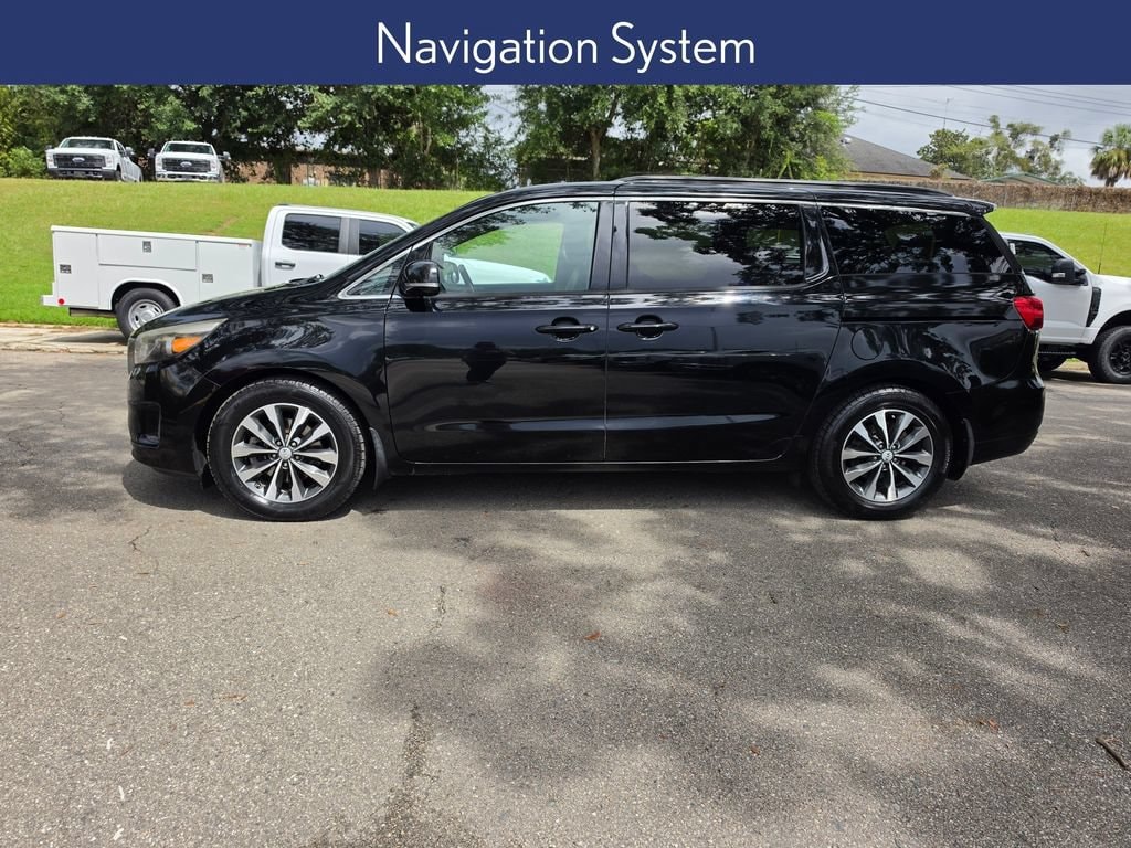 Used 2016 Kia Sedona SX Van