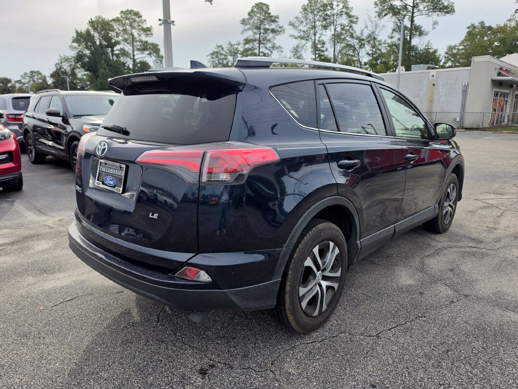 Used 2018 Toyota RAV4 LE LE FWD