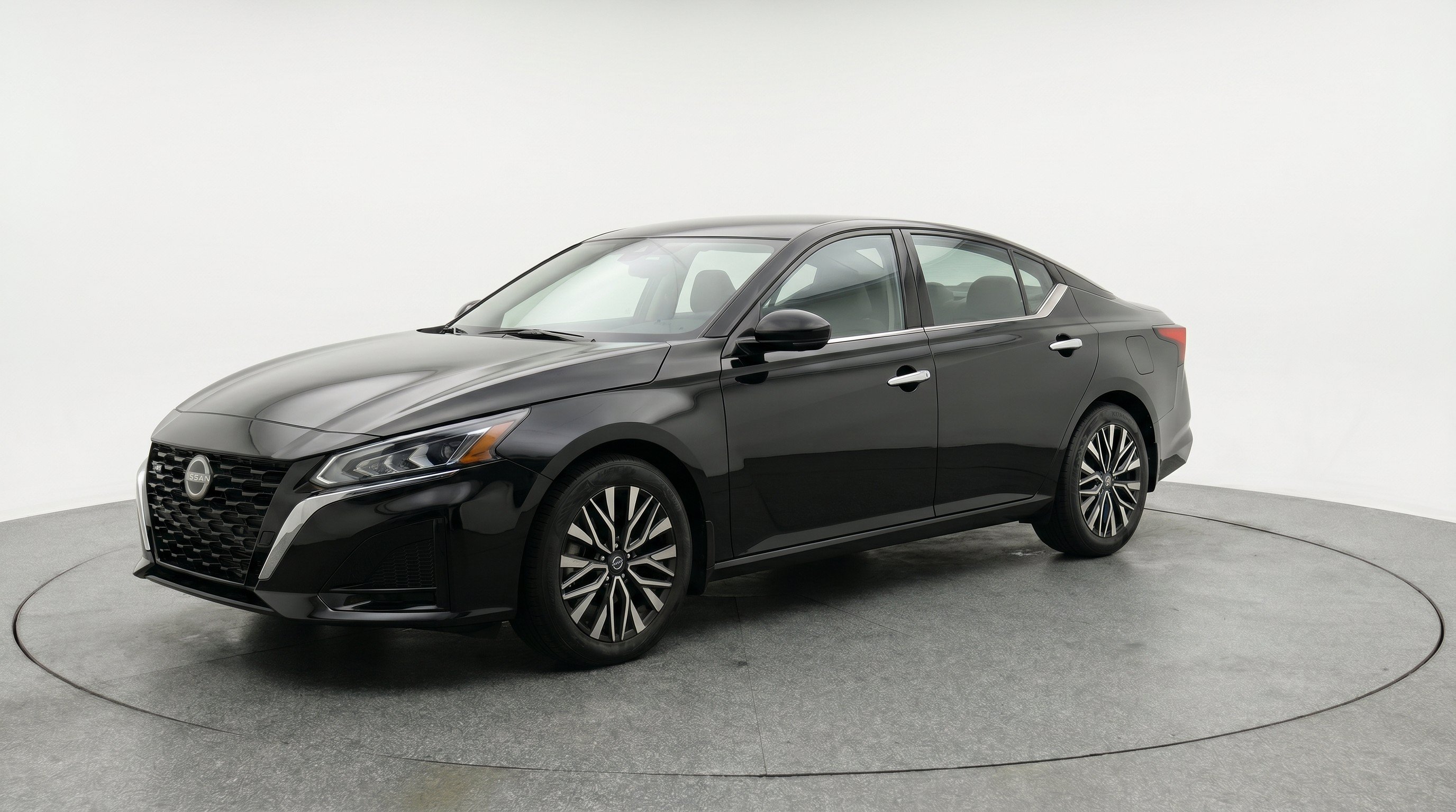 Thumbnail: 2026 Nissan Altima - 3