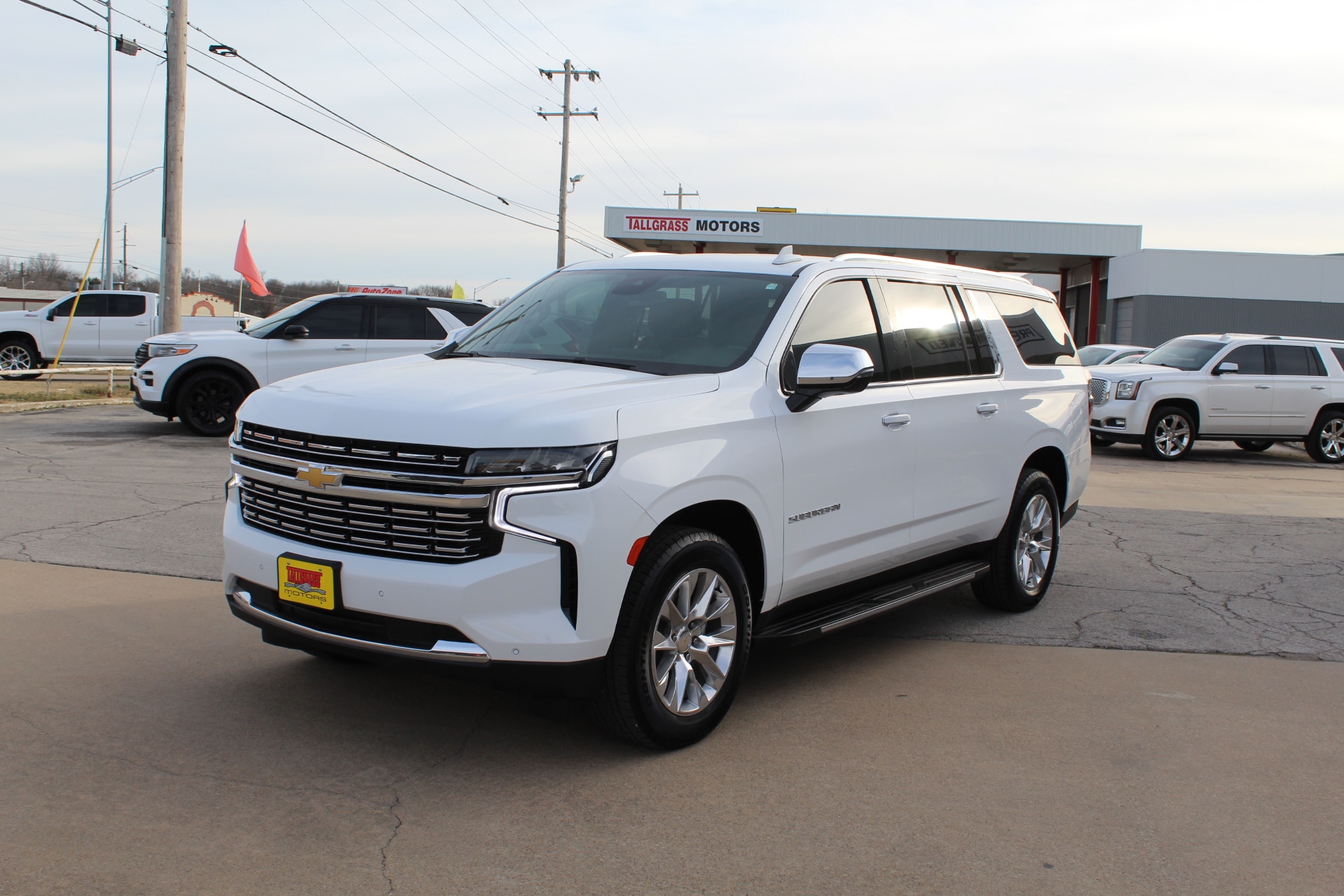 2023 Chevrolet Suburban Premier - Photo 11