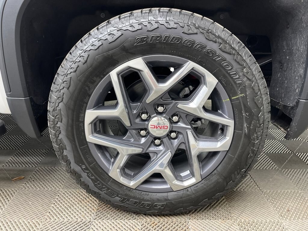 New 2026 GMC Sierra 1500 SLT Truck