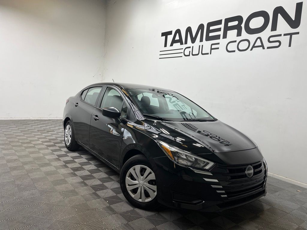 2025 Nissan Versa Sedan