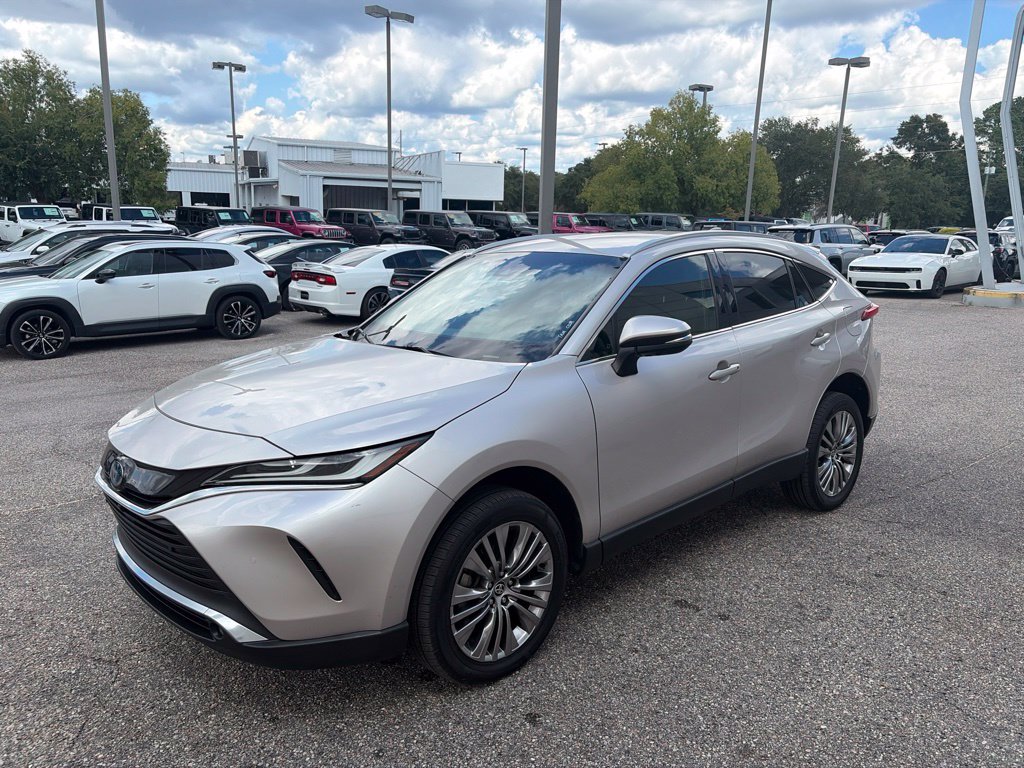 2022 Toyota Venza