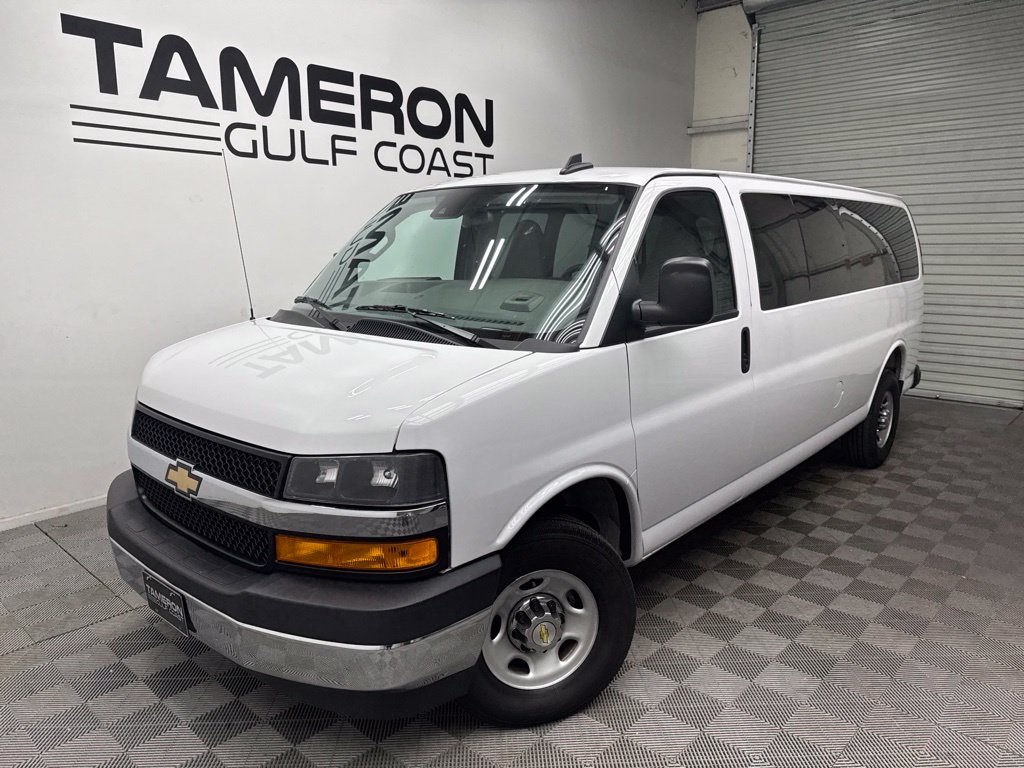 2025 Chevrolet Express Passenger