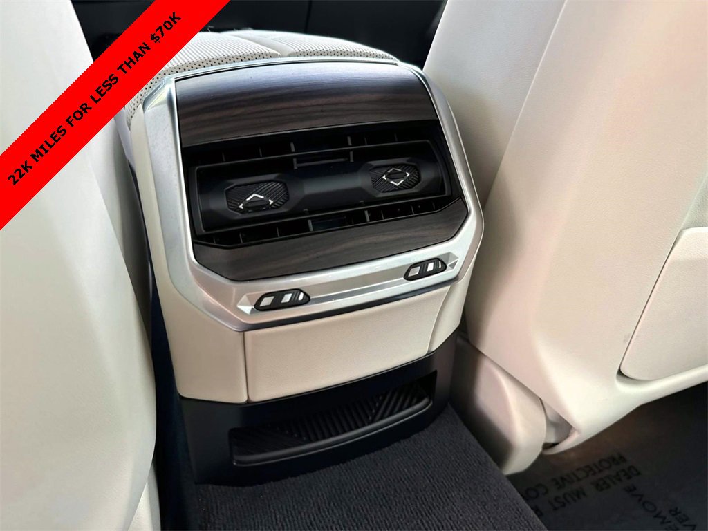 2023 BMW i7 Base - Photo 16