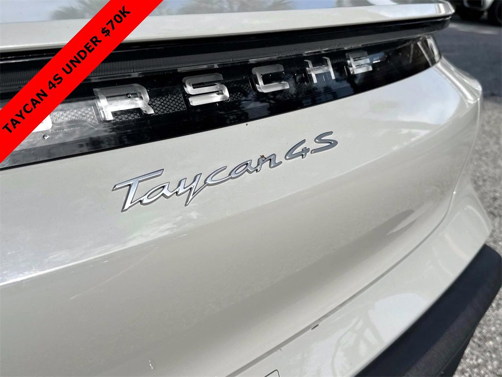 2022 Porsche Taycan S - Photo 11