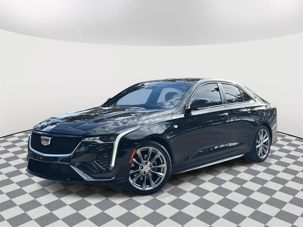 2022 Cadillac CT4