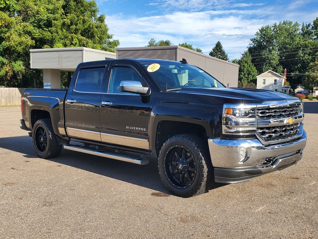Used 2017 Chevrolet Silverado 1500 LTZ Crew Cab