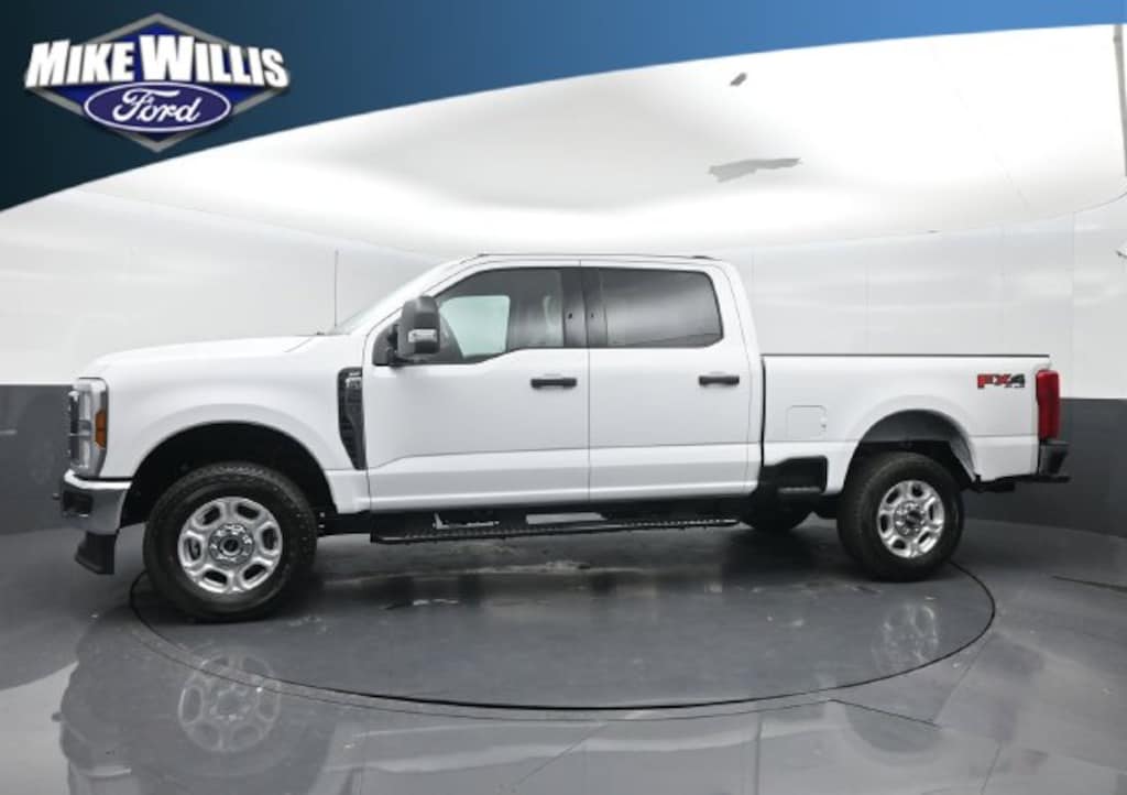 New 2027 Ford Super Duty F-250® XLT TRUCK