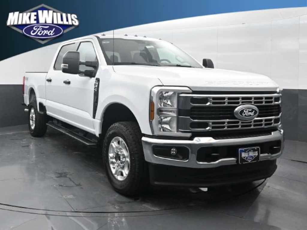 New 2027 Ford Super Duty F-250® XLT TRUCK