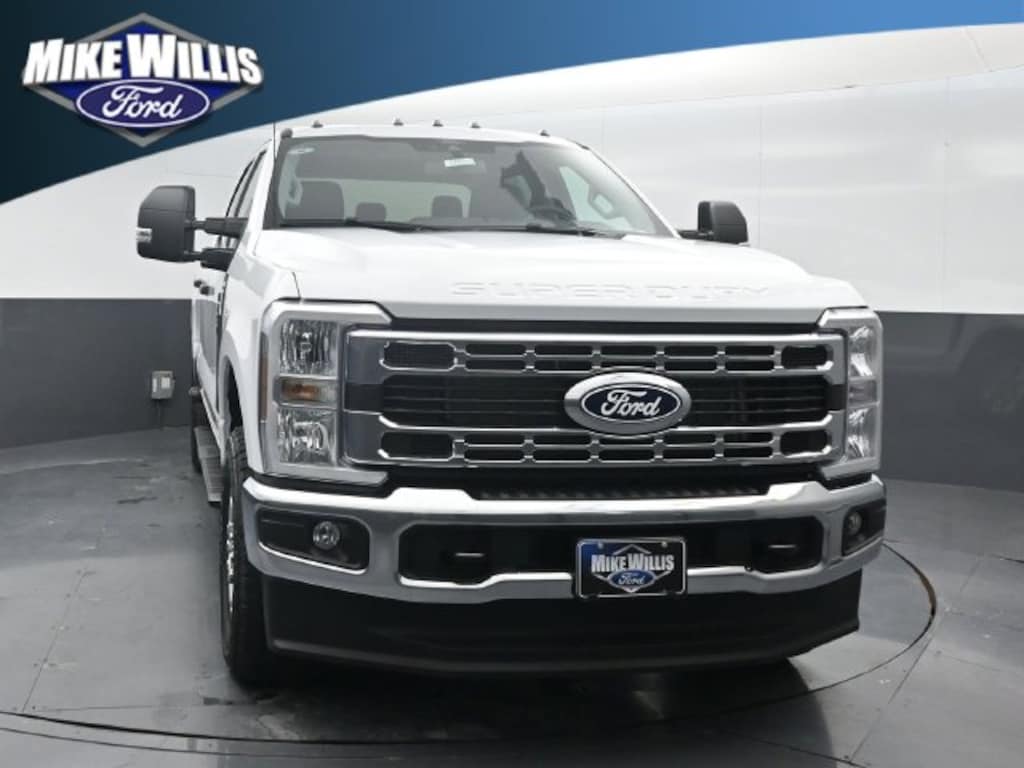 New 2027 Ford Super Duty F-250® XLT TRUCK