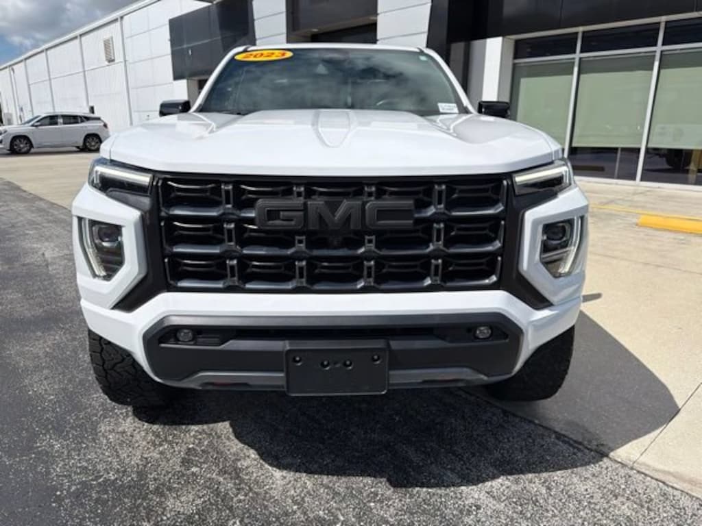 Used 2023 GMC Canyon 4WD AT4 4WD Crew Cab AT4