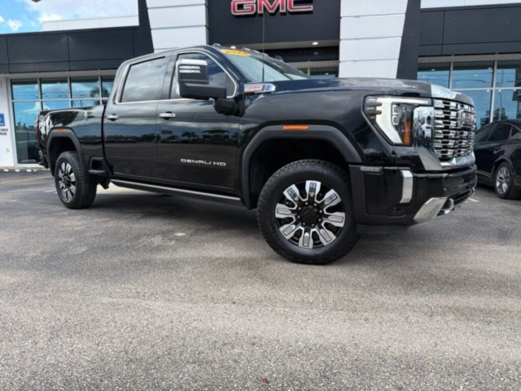 Used 2024 GMC Sierra 2500HD Denali Truck