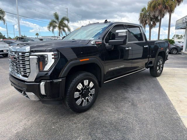 Used 2024 GMC Sierra 2500HD Denali Truck