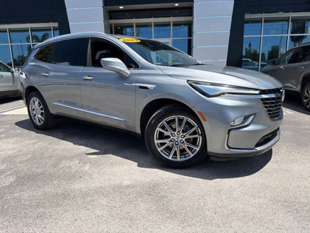 Used 2023 Buick Enclave Essence SUV