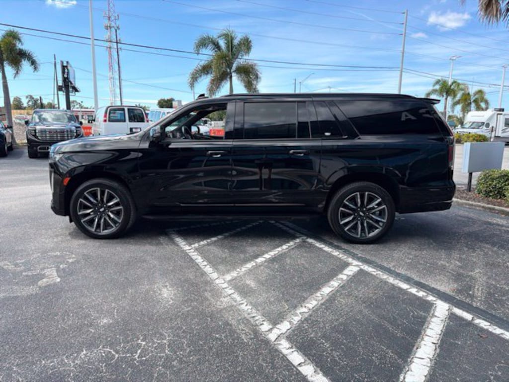 Used 2022 Cadillac Escalade ESV Sport SUV