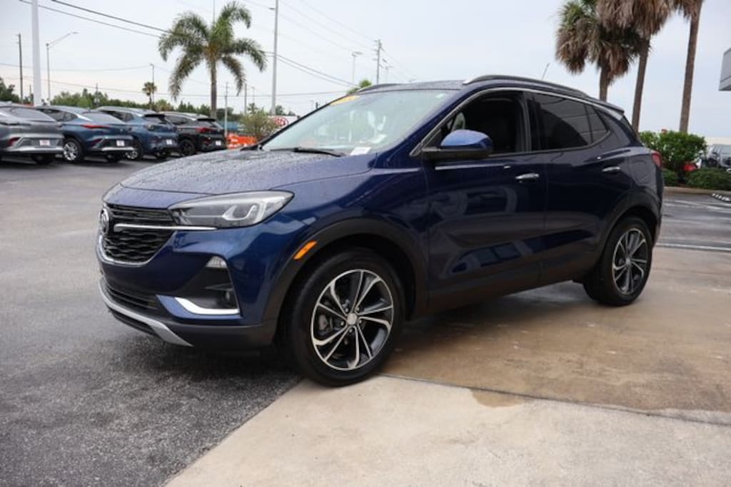 Used 2022 Buick Encore GX Essence SUV
