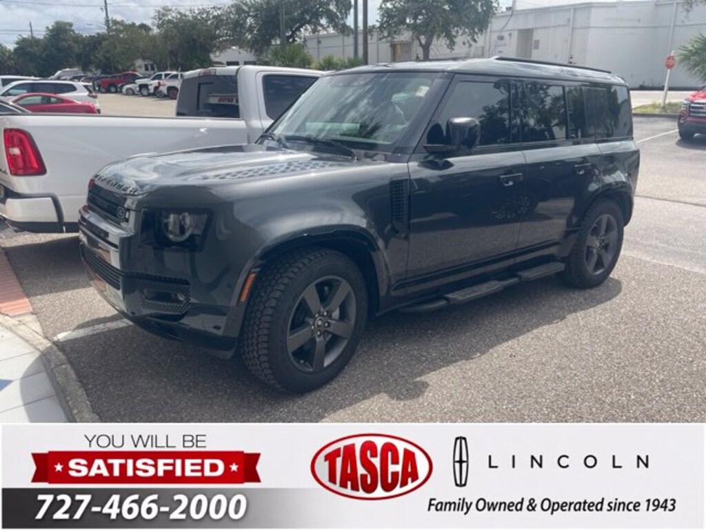Used 2025 Land Rover Defender 110 X-Dynamic SE SUV