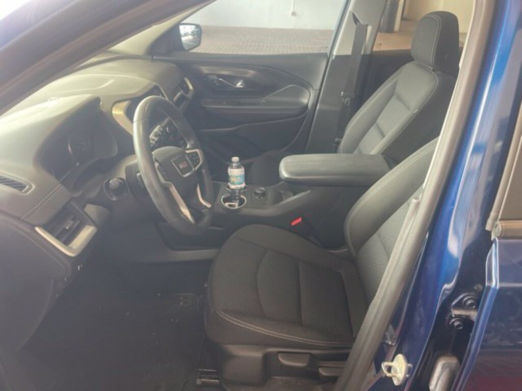 Used 2022 GMC Terrain SLE SUV