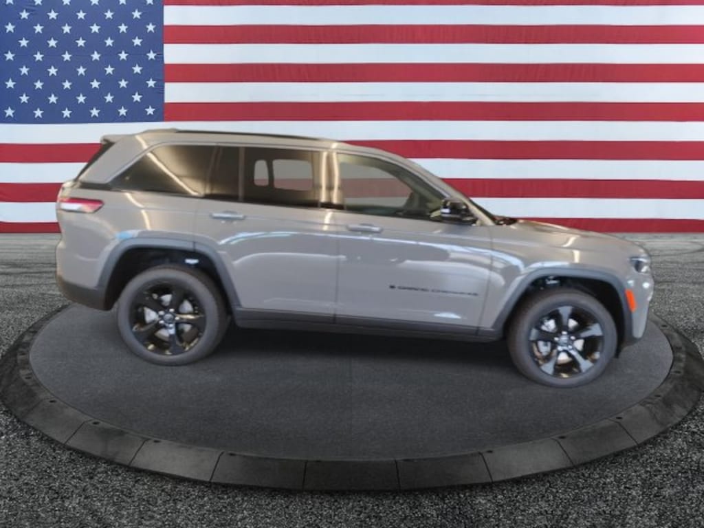 New 2027 Jeep Grand Cherokee Limited Reserve Sport Utility