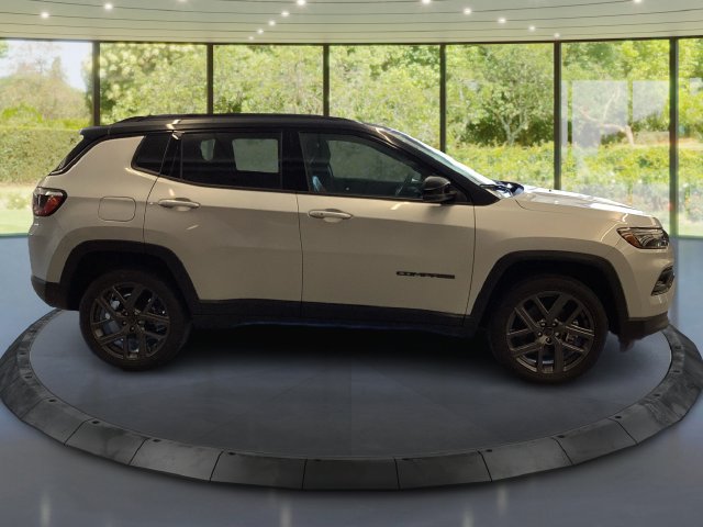 New 2026 Jeep Compass Limited Sport Utility